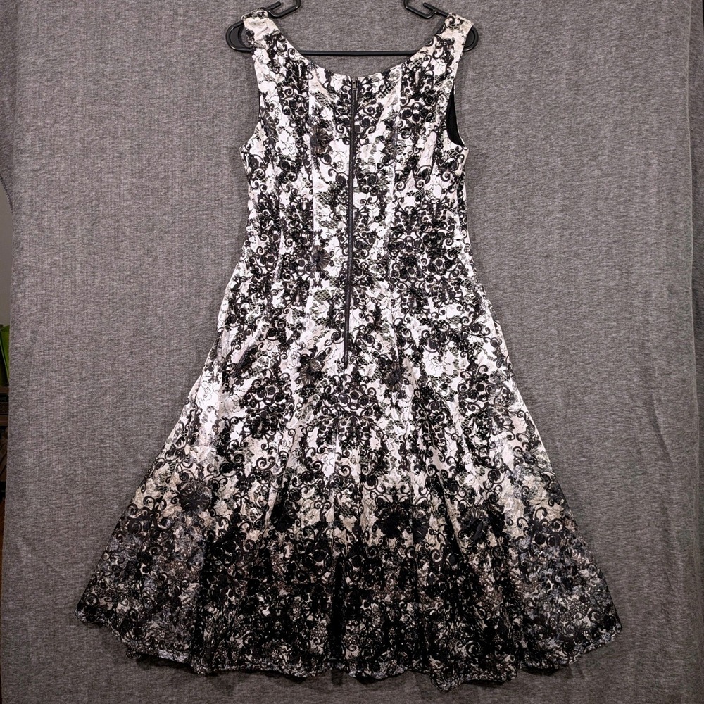 Danny & Nicole Black White Floral Lace Fit and Flare Skater Goth Dress Size 10 - Picture 2 of 8